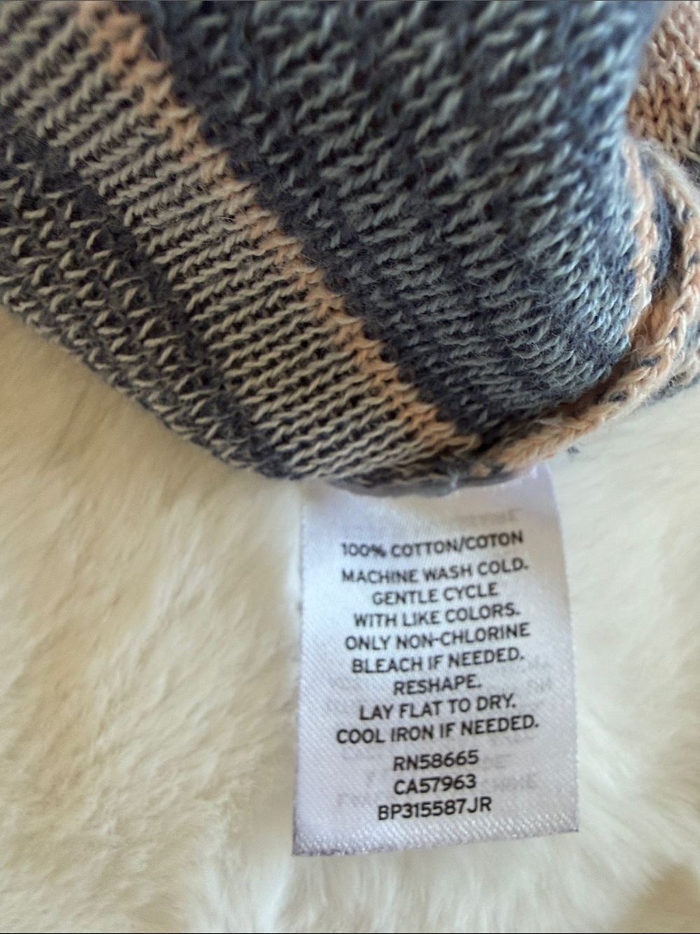 Soft cotton cardigan. - Picture 5 of 5
